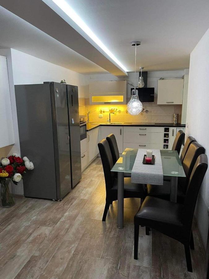 Apartament Ema Bistriţa Dış mekan fotoğraf